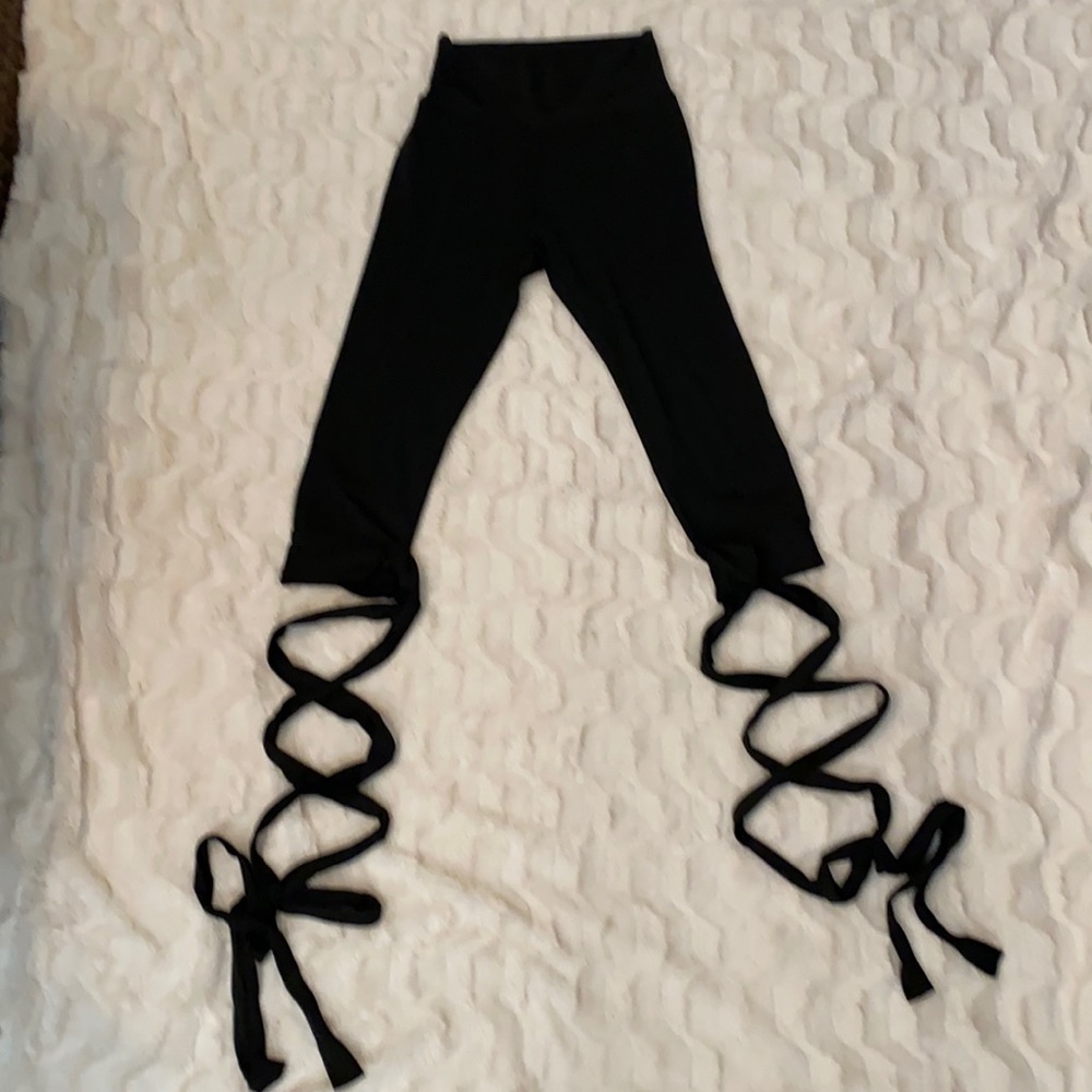 Lace up yoga pants